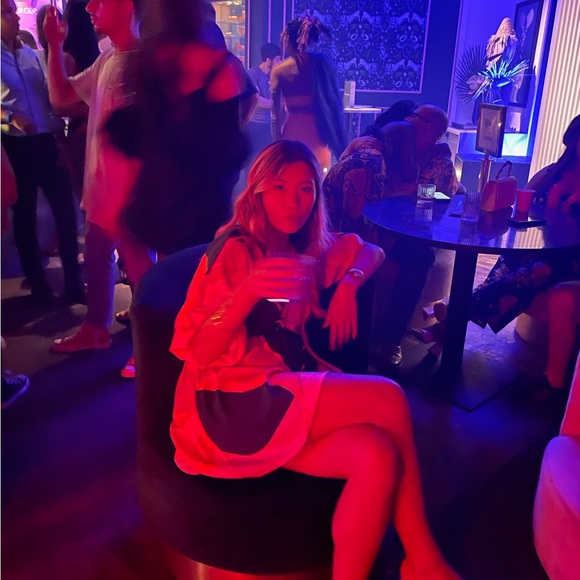 Meet your Posher, Gina - Picture 5 of 5